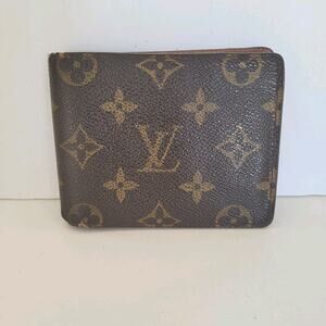 Vintage Louis Vuitton Men's LV Brown Bi-Fold Leather Wallet Monogram Card Bill